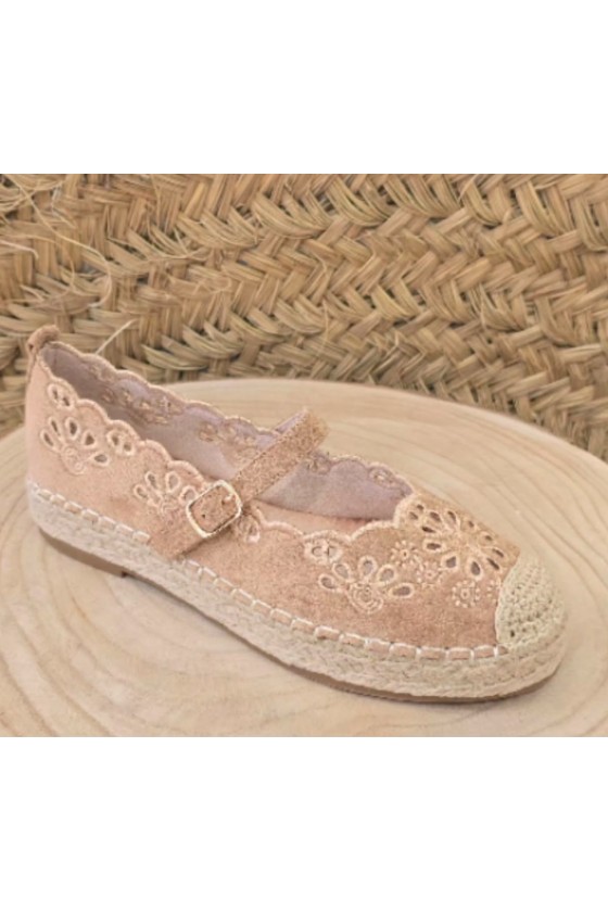 Sandalias bordado camel...