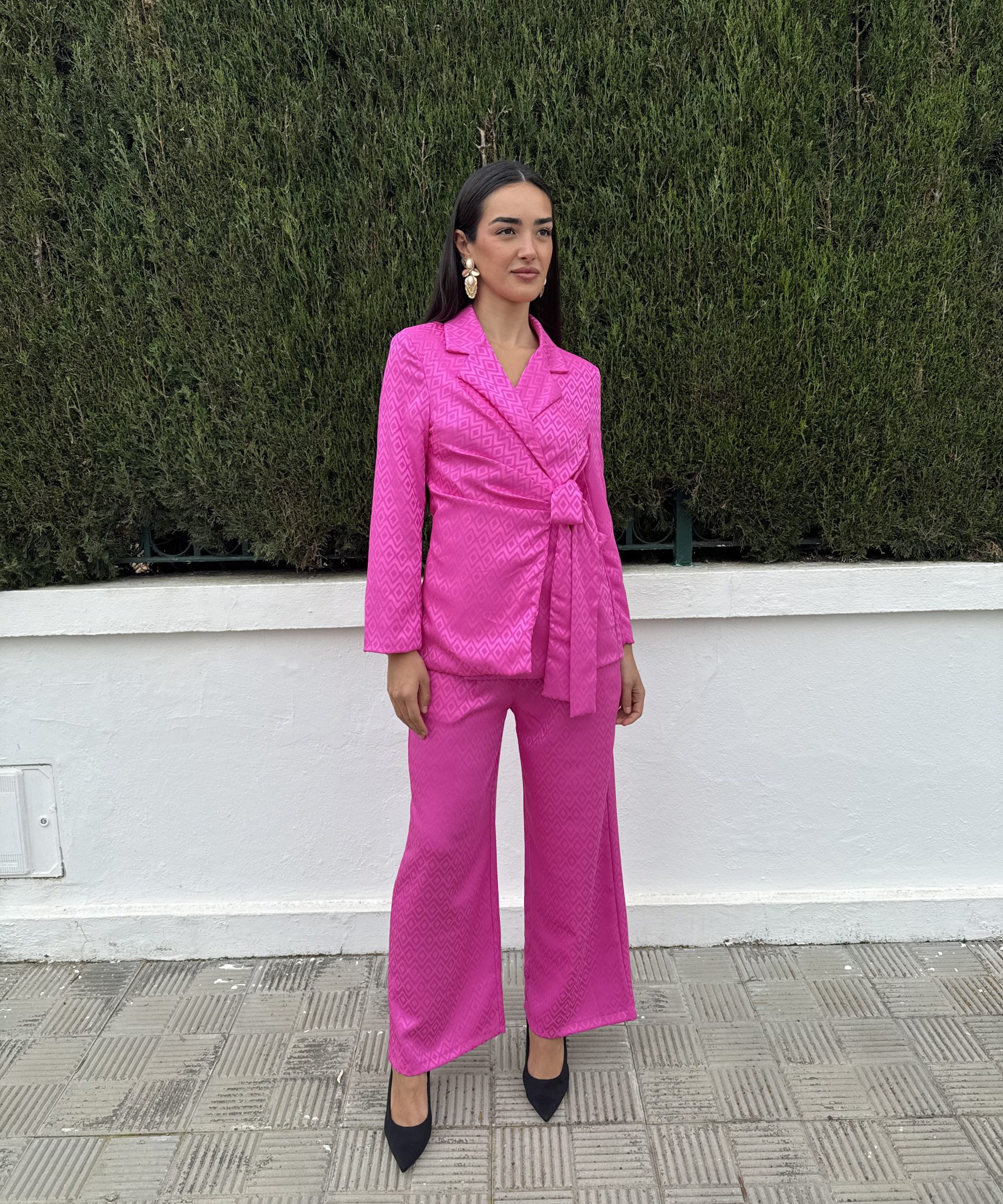 Traje blazer lazada satén rosa fucsia
