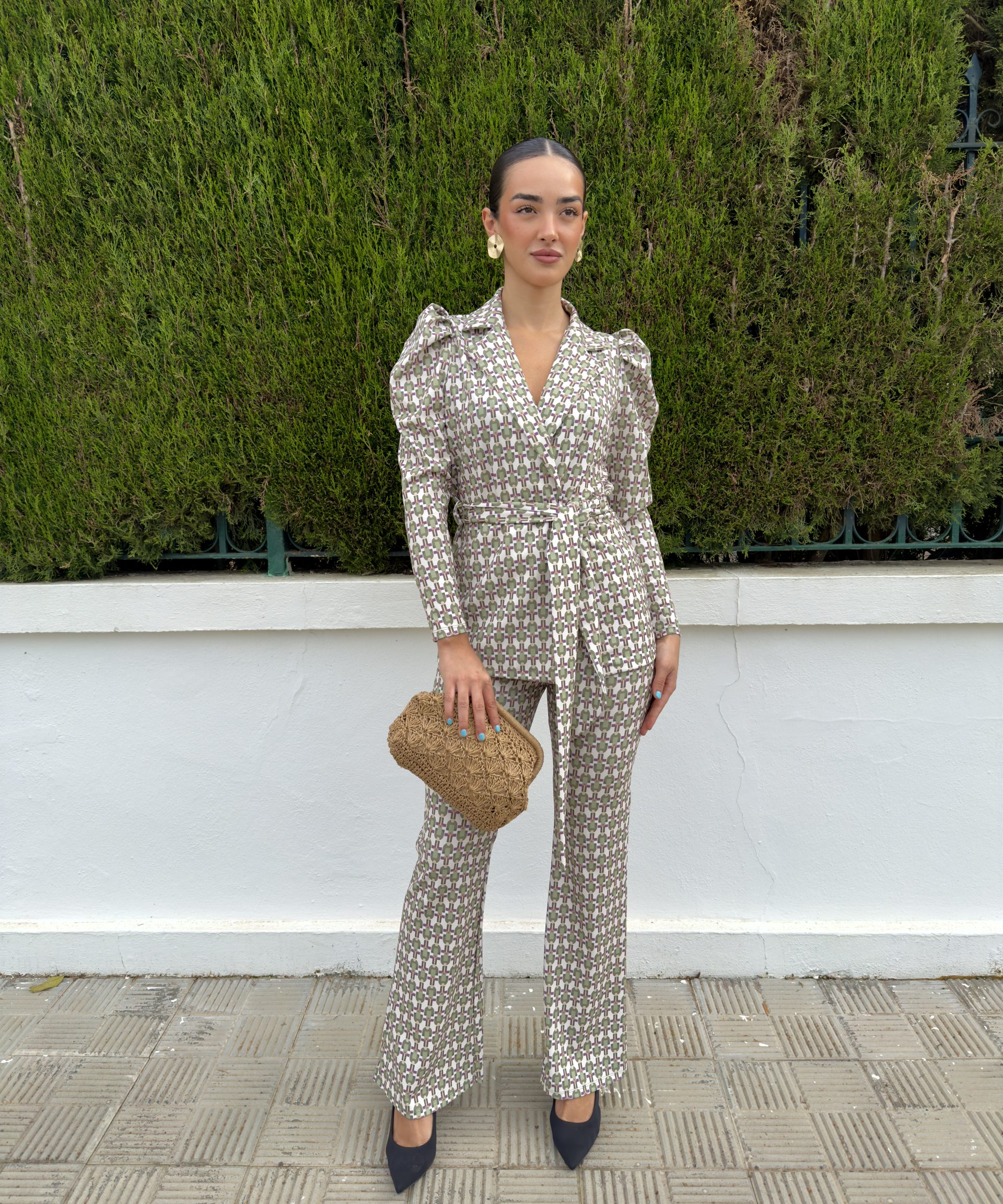 Conjunto traje estampado verde