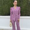 Conjunto traje estampado morado