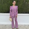 Conjunto traje estampado morado - Imagen 2