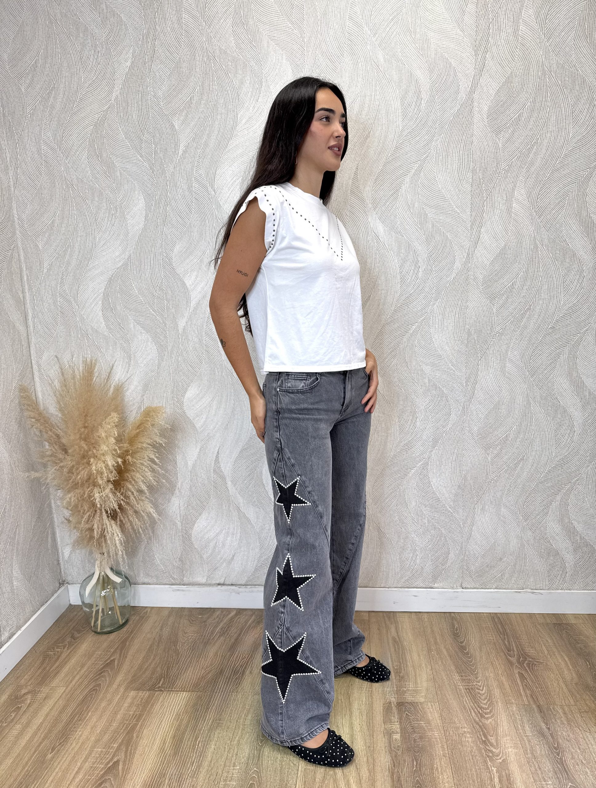 Pantalón vaquero estrellas gris - Imagen 3