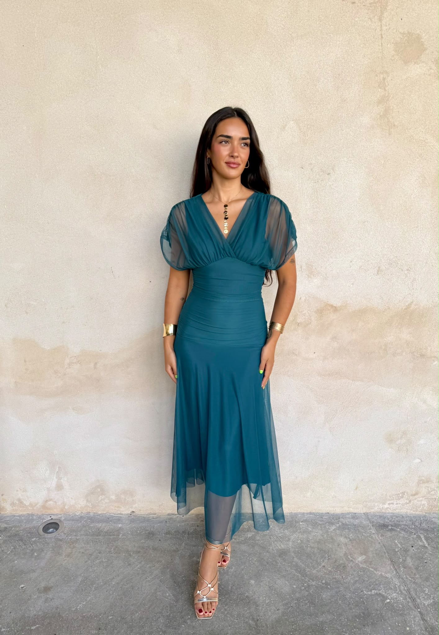 Alternative view of Vestido midi tul azul petróleo