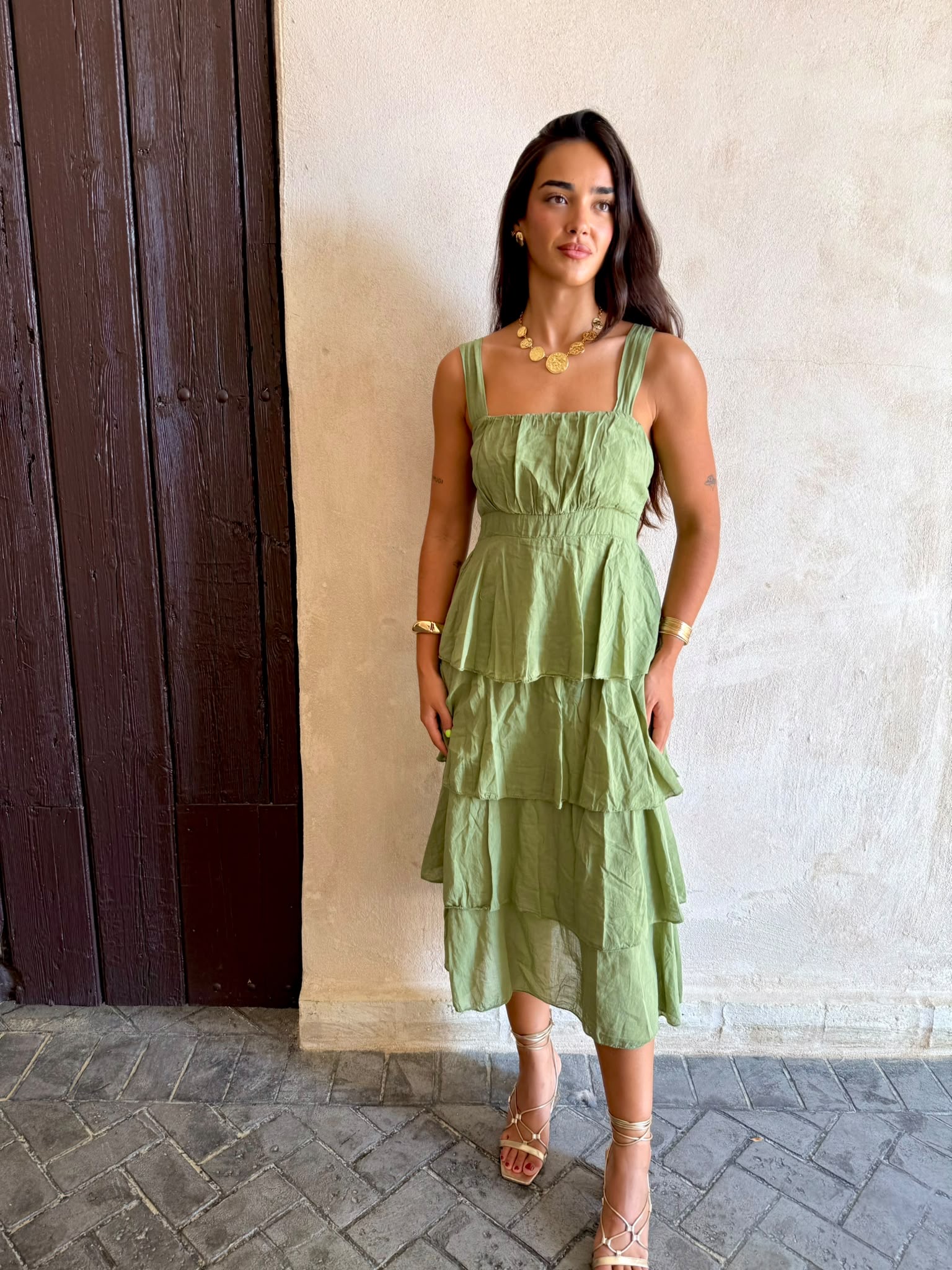 Alternative view of Vestido volantes gasa verde