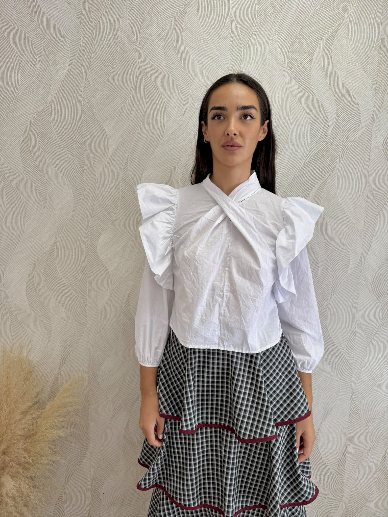 Camisa volantes cruzada blanca