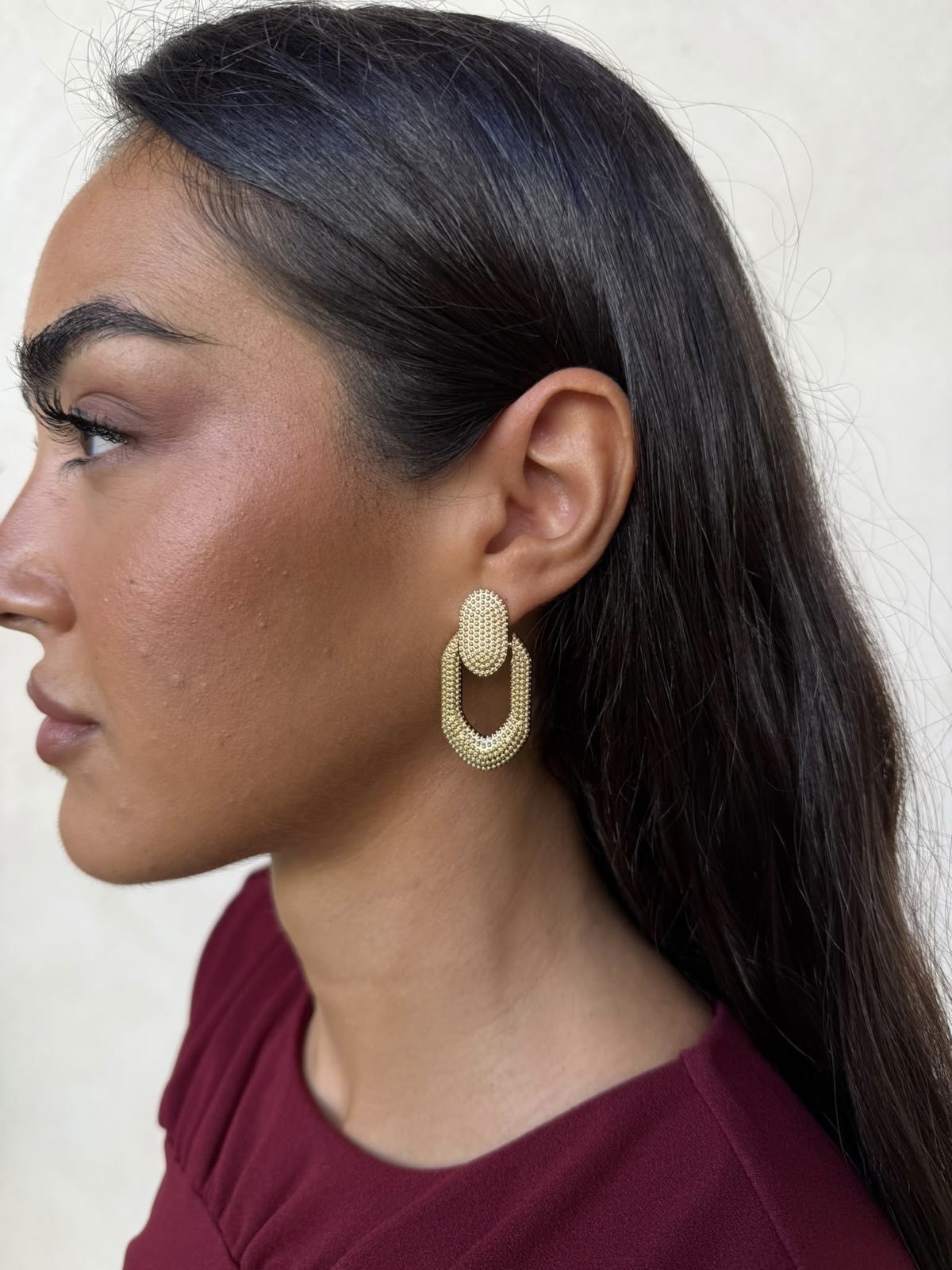 Pendientes dorados geométricos