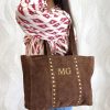 Bolso leather tachuelas camel - Imagen 2