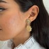 Pendientes dorados girasol - Imagen 2
