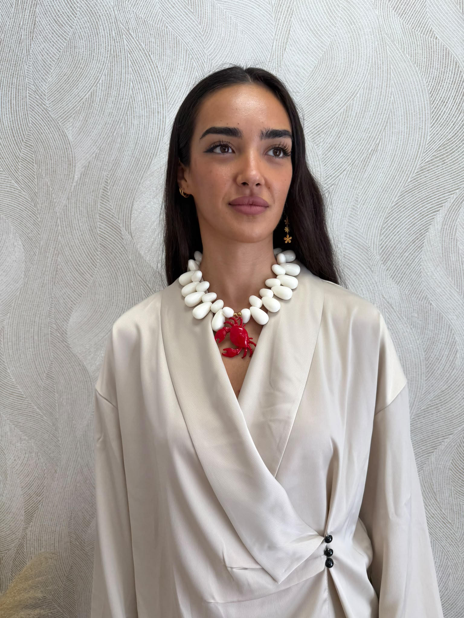 Collar bolas cangrejo
