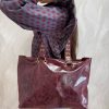 Bolso piel personalizable tachuelas burdeos - Imagen 3
