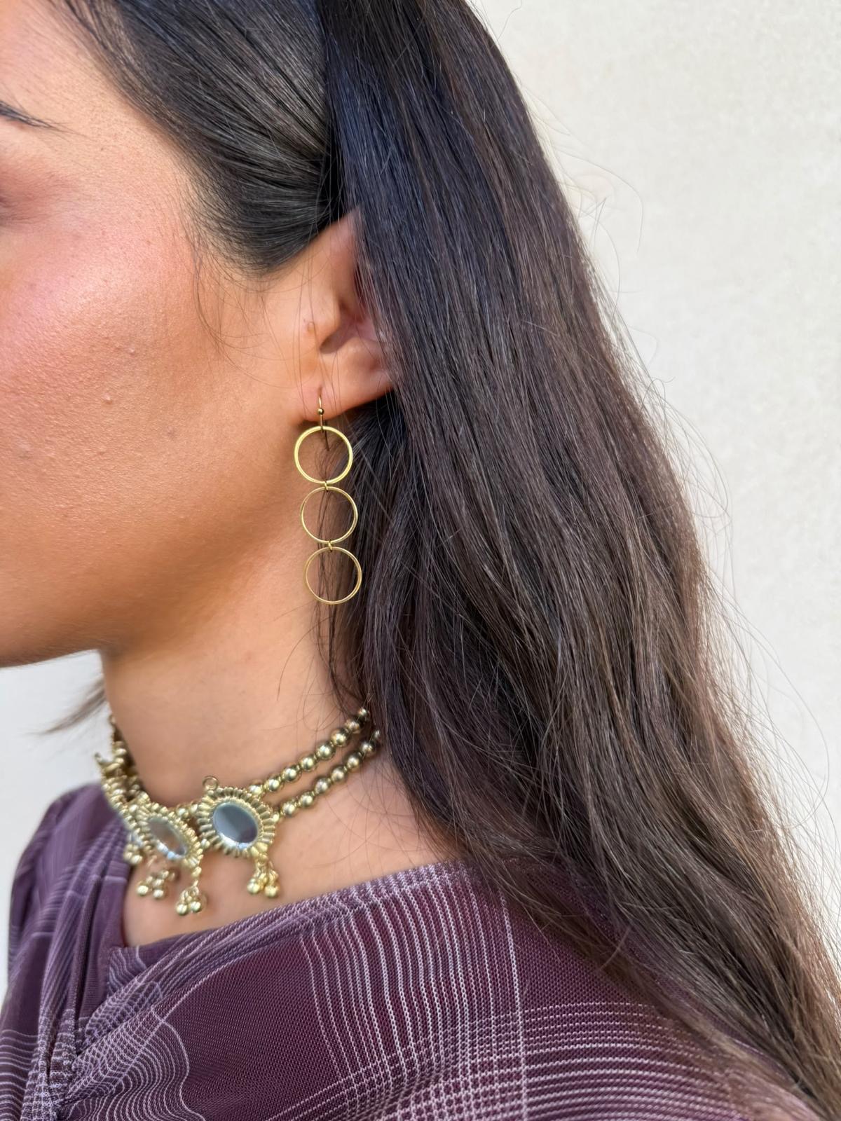 Pendientes dorados aros triple