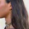 Pendientes dorados aros triple - Imagen 2