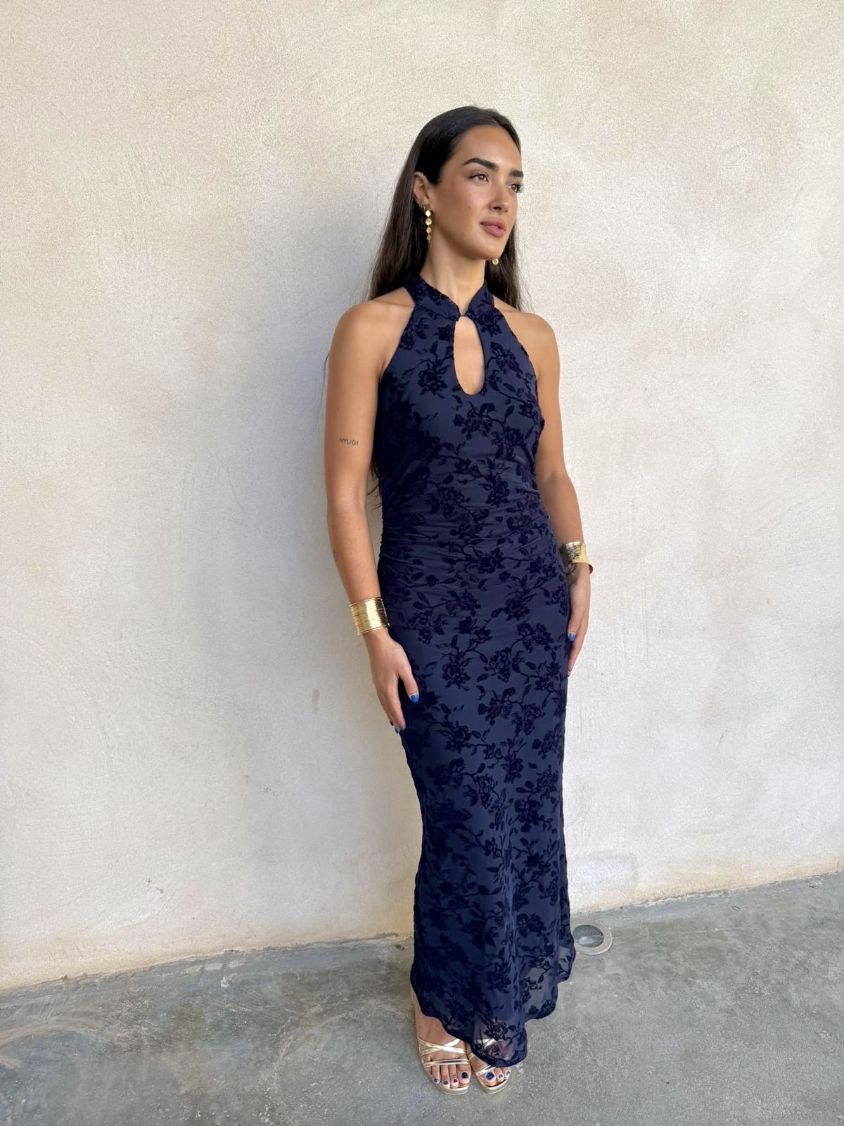 Vestido midi halter encaje azul marino