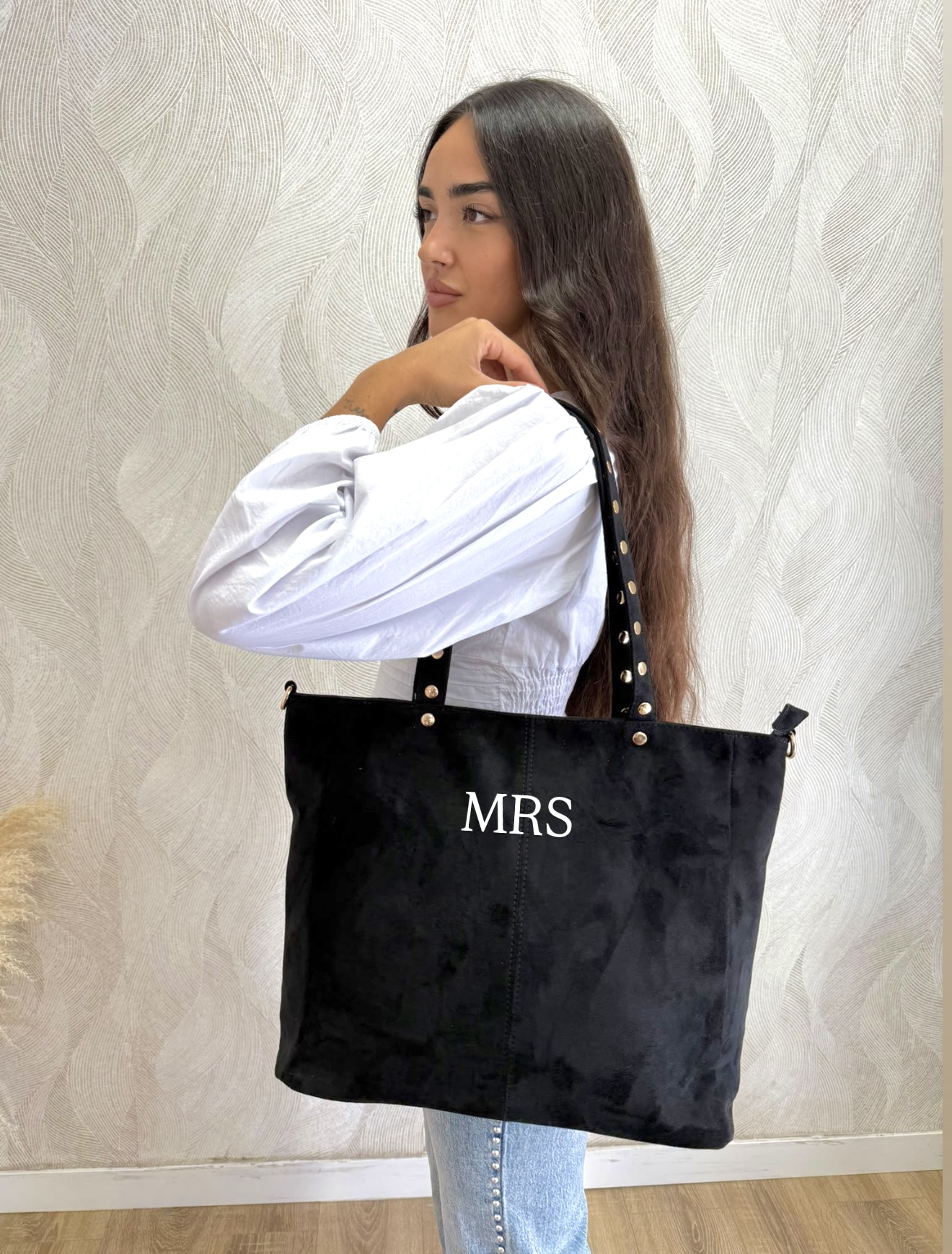 Bolso ante asa tachuelas personalizable negro