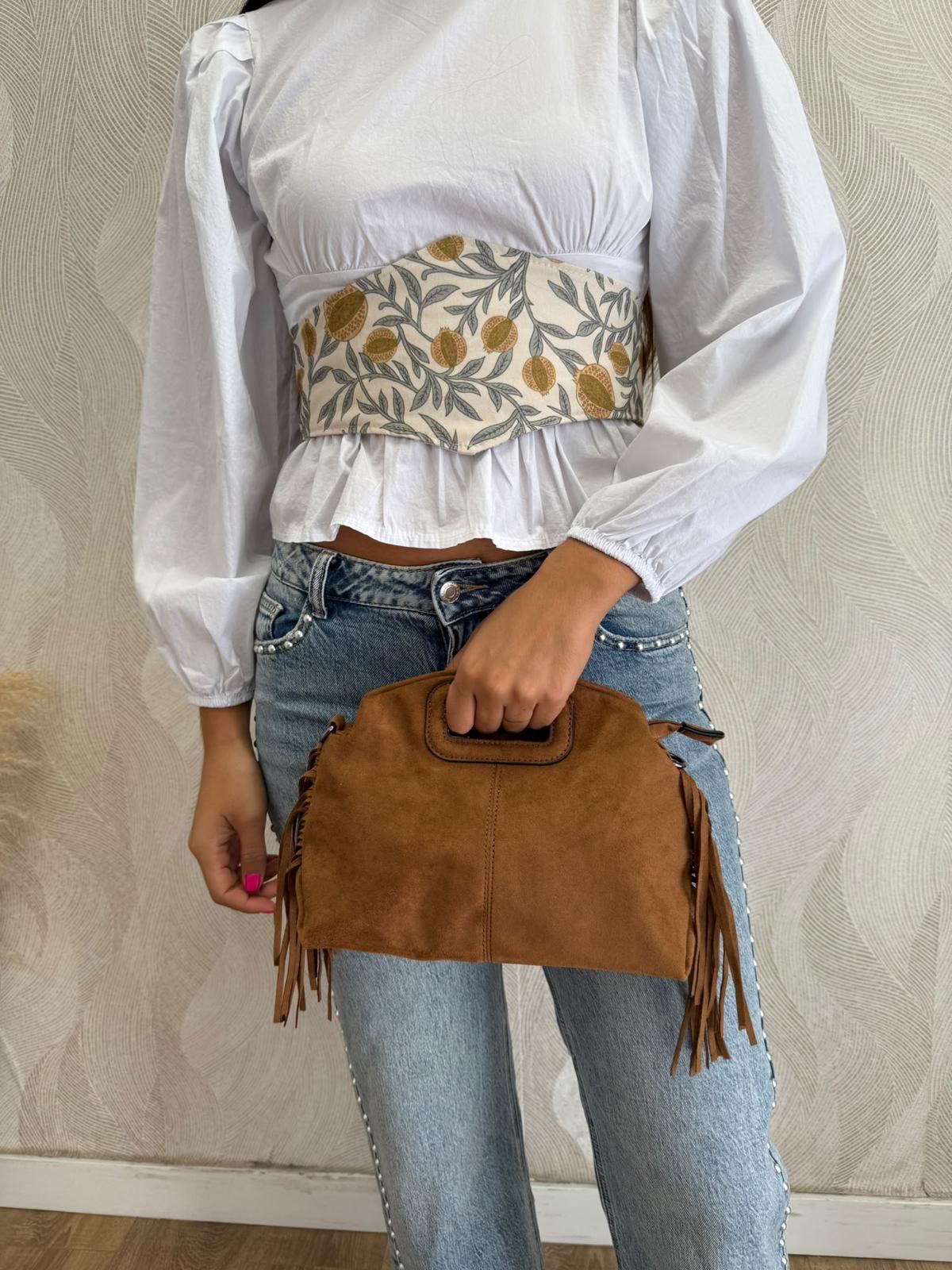 Bolso ante flecos camel