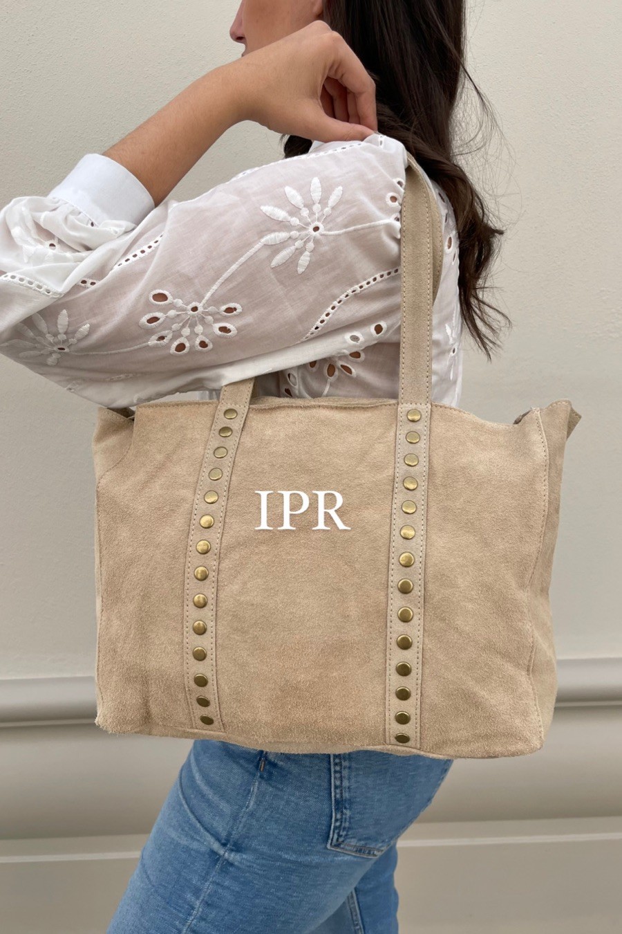 Bolso leather tachuelas beige